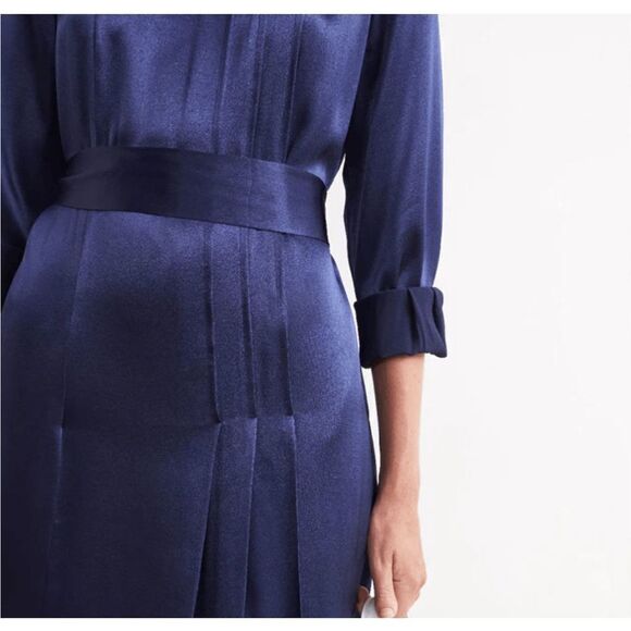 NWT Adeline Navy Satin Vintage Pleat Dress by KITRI Studio - SZ 4 - Picture 3 of 8